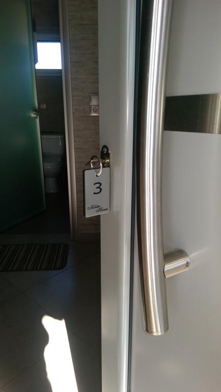 Aimilias Family Apartments เนอาวรัสนา ภายนอก รูปภาพ